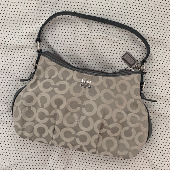 Coach clutch purse - Picture 3 of 3